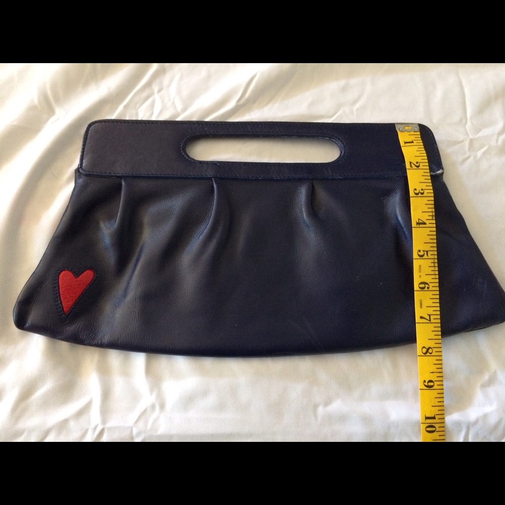 tBags cute navy clutch